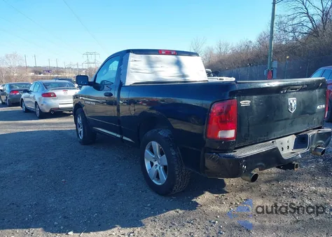 2012 Ram 1500 St z USA, uszkodzony, nr VIN 3C6JD7AT7CG201489